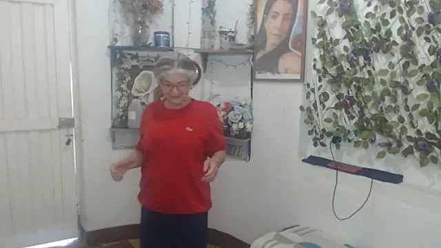 FunnyGrandma online show from February 28, 4:06 pm