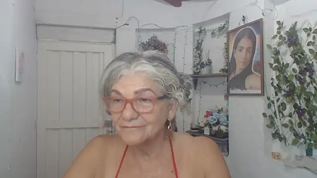 FunnyGrandma online show from September 24, 2:10 am