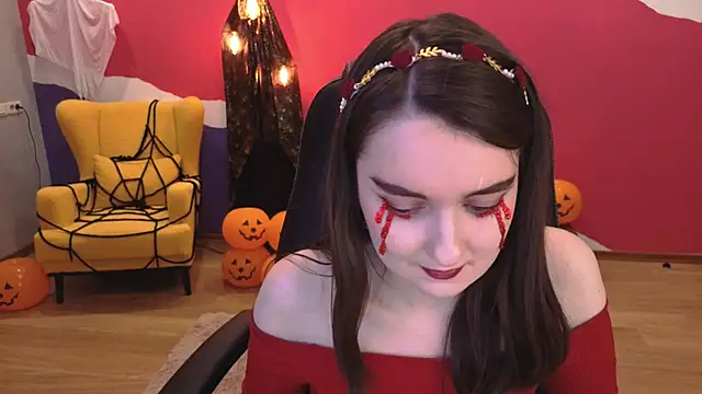 CloudGrace online show from October 31, 7:07 pm