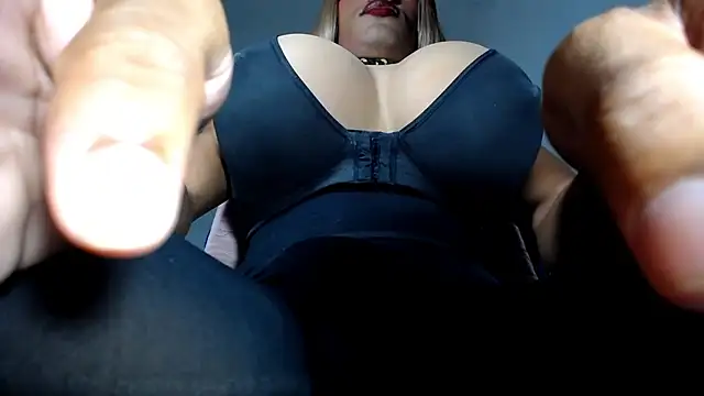 paulabigcock online show from October 30, 4:26 am