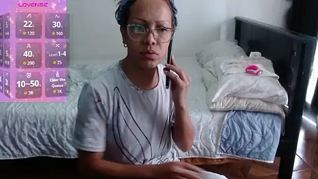 sensual nataliee online show from March 18, 3:50 pm