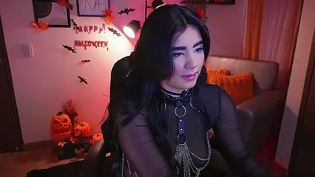 Isabella dior online show from October 29, 3:58 pm