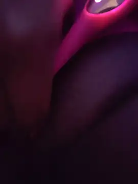 6lue6a6y69 online show from April 4, 9:30 am