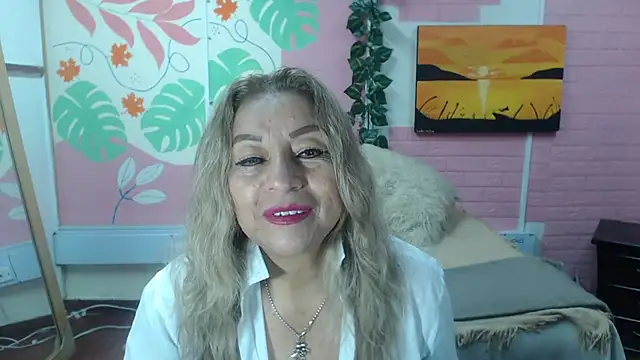 ZAMANTHA online show from November 17, 3:35 pm