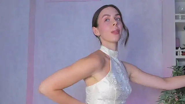 Snapshot of Teresa_Hardly chatting on September 12, 8:05 pm Teresa Hardly online show from September 12, 8:05 pm