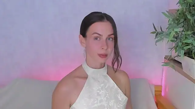 Snapshot of Teresa_Hardly chatting on September 23, 7:45 pm Teresa Hardly online show from September 23, 7:45 pm