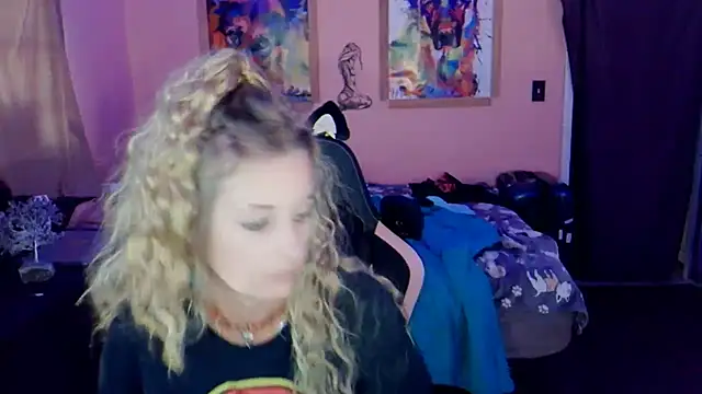 AsiaGoesPro online show from December 20, 8:13 pm