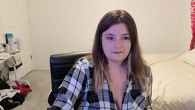 magicsparkles online show from April 14, 3:39 am