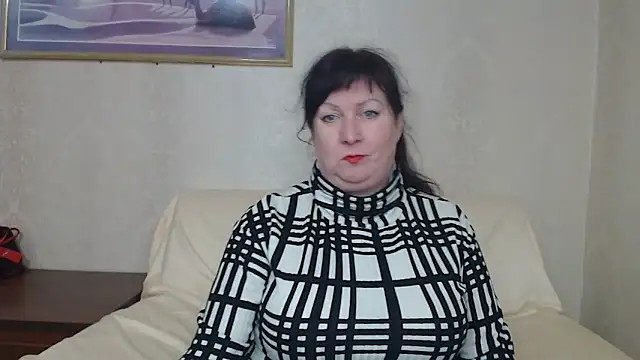 Milf4love50 online show from October 19, 6:32 pm