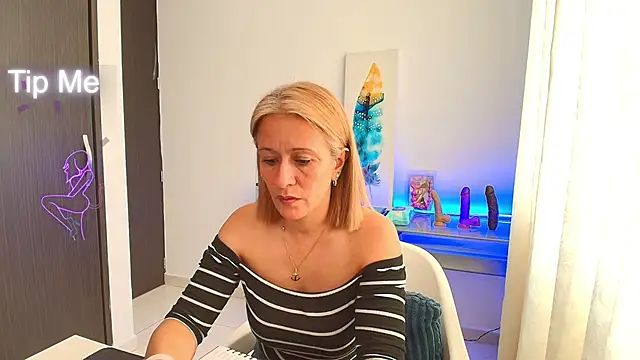 Naty Stone online show from September 22, 7:56 pm