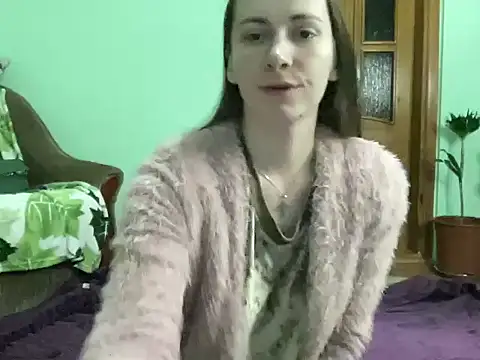 Snapshot of AngelTough20 chatting on October 10, 10:25 pm AngelTough20 online show from October 10, 10:25 pm