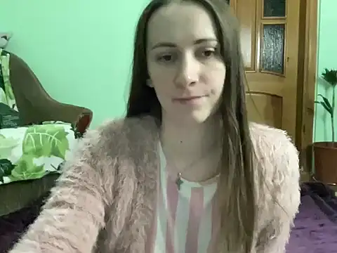 Snapshot of AngelTough20 chatting on October 18, 10:33 pm AngelTough20 online show from October 18, 10:33 pm