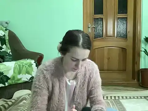 Snapshot of AngelTough20 chatting on October 14, 4:31 pm AngelTough20 online show from October 14, 4:31 pm
