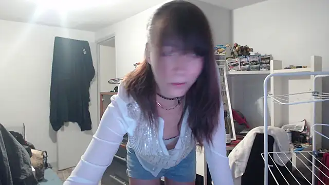 missthon0 online show from February 12, 1:35 pm