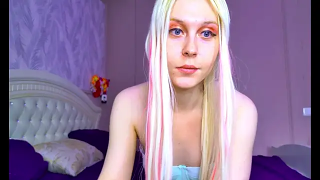 Evelyn rabbit online show from June 12, 8:22 am