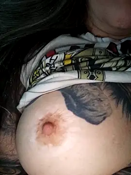 vamporasuccubus19777 online show from February 21, 3:29 am