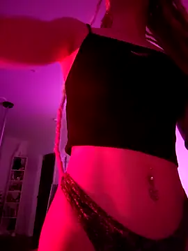 LucidLucy online show from October 12, 10:50 am