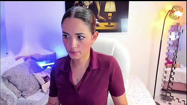Snapshot of KimberlySaen chatting on October 7, 11:53 pm KimberlySaen online show from October 7, 11:53 pm