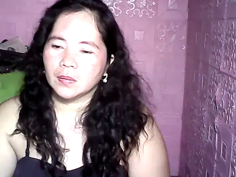 hotpusie 4u online show from November 7, 4:56 pm