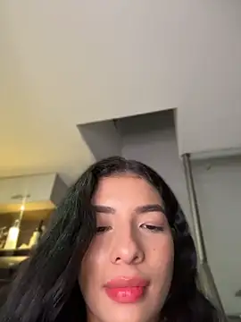 Veronica ar online show from May 29, 3:59 am