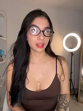 Veronica ar online show from July 9, 1:52 am