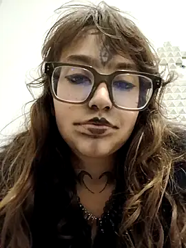 Blulilla69 online show from October 31, 10:58 pm