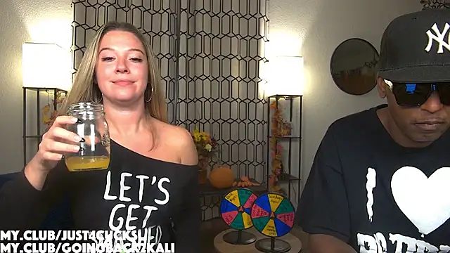 boomboomr00m online show from October 26, 3:57 am