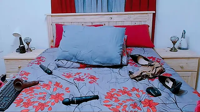 Indianlust69 online show from November 18, 2:01 am