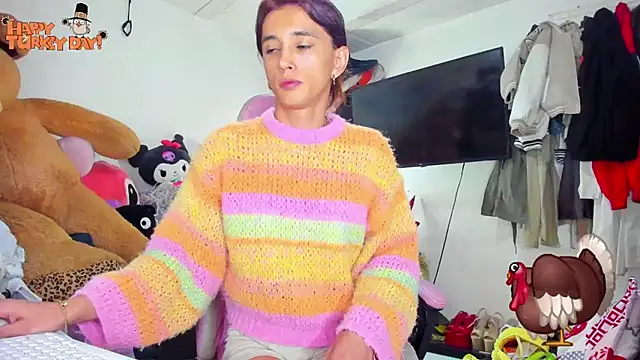 Lawrncesofiets online show from November 20, 8:32 pm