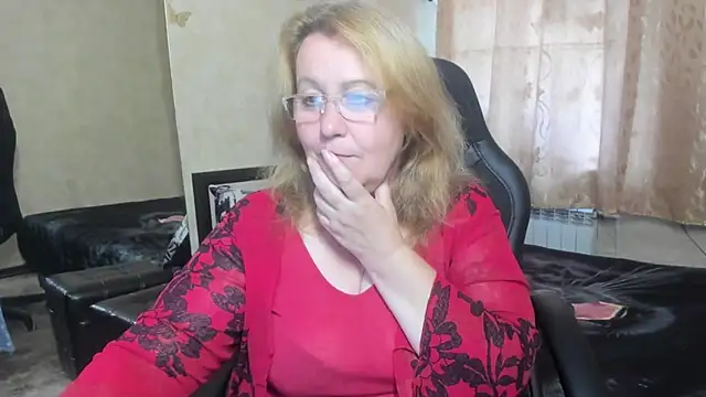 Frau Marta online show from September 13, 1:19 pm