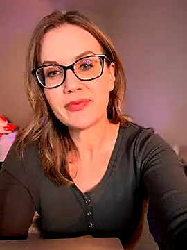 MaiseKnox online show from December 16, 10:04 pm