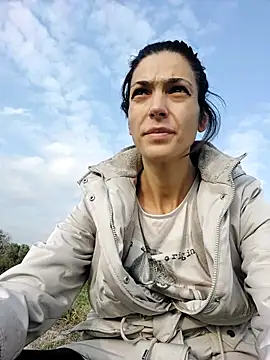 JoleNe2702 online show from October 18, 1:47 pm