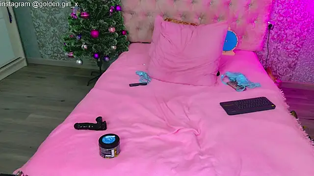 Akilla Queen online show from December 20, 2:15 am