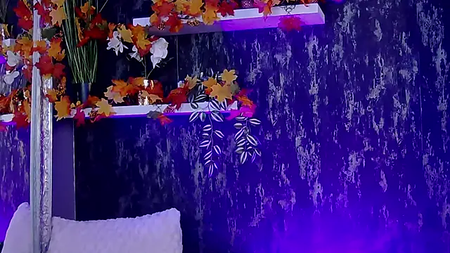 IsabelleEthan online show from September 29, 1:43 am