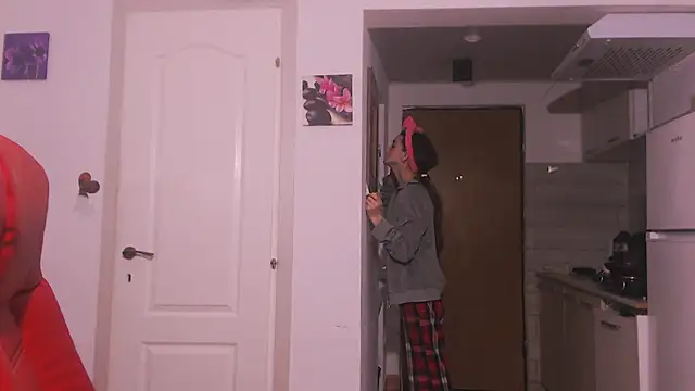 simyhvn online show from January 6, 6:28 am