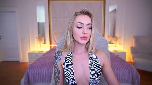 GraceCandy online show from December 13, 9:43 pm