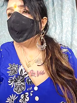 cute-tanvi online show from March 14, 2:01 am