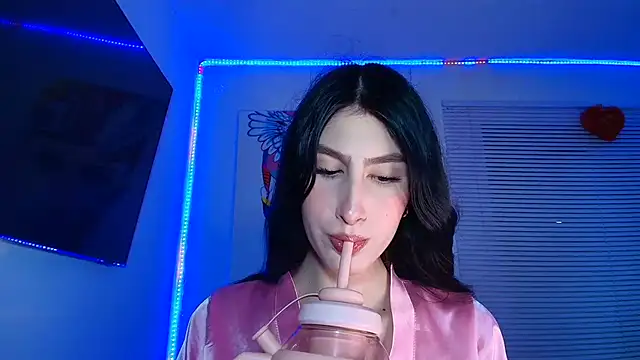 valeria gonzales  online show from October 31, 12:01 am