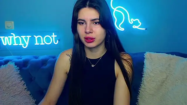 ViollinaLove online show from November 9, 6:09 am