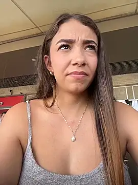 Hall 16 online show from November 25, 8:20 pm