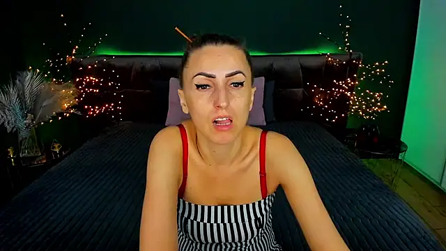 Rebecca Diamond online show from September 25, 5:50 am