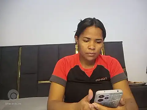 aleixane online show from July 20, 1:24 pm