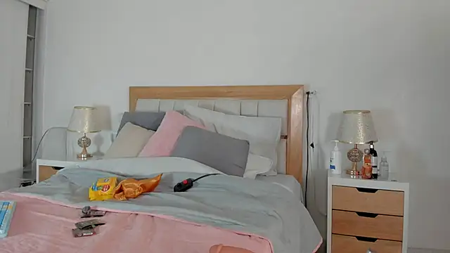 elena mature online show from November 6, 7:20 pm