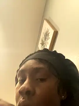 Foreignthababyy online show from September 18, 10:36 am