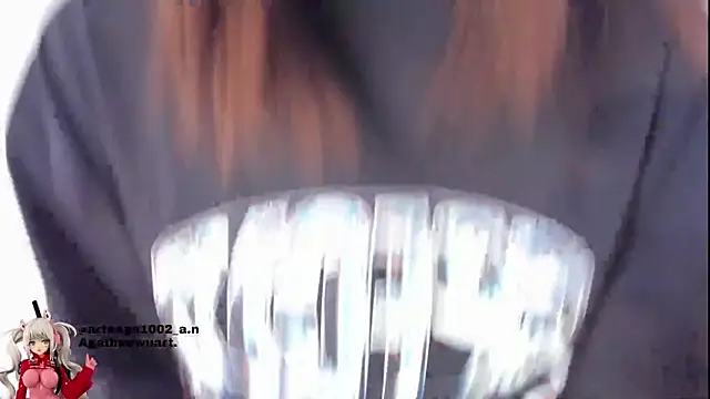 Moonlight1002 online show from November 10, 6:30 am