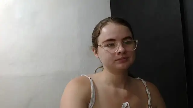 HellenMiyer1111 online show from February 26, 4:28 pm