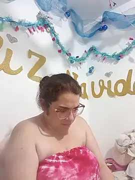 karlythothxh online show from November 27, 6:05 am