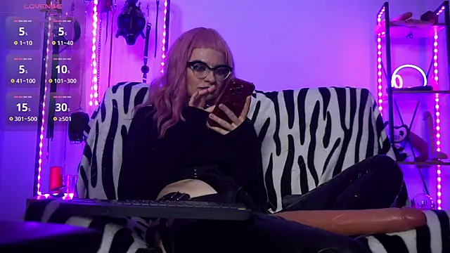 CyberXGoddess online show from September 17, 3:04 am