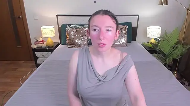 CatherineWalls online show from July 16, 6:51 am