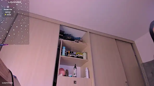 Snapshot of sussan_dream1 chatting on October 9, 4:05 am sussan dream1 online show from October 9, 4:05 am